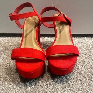 Akira wedge heels